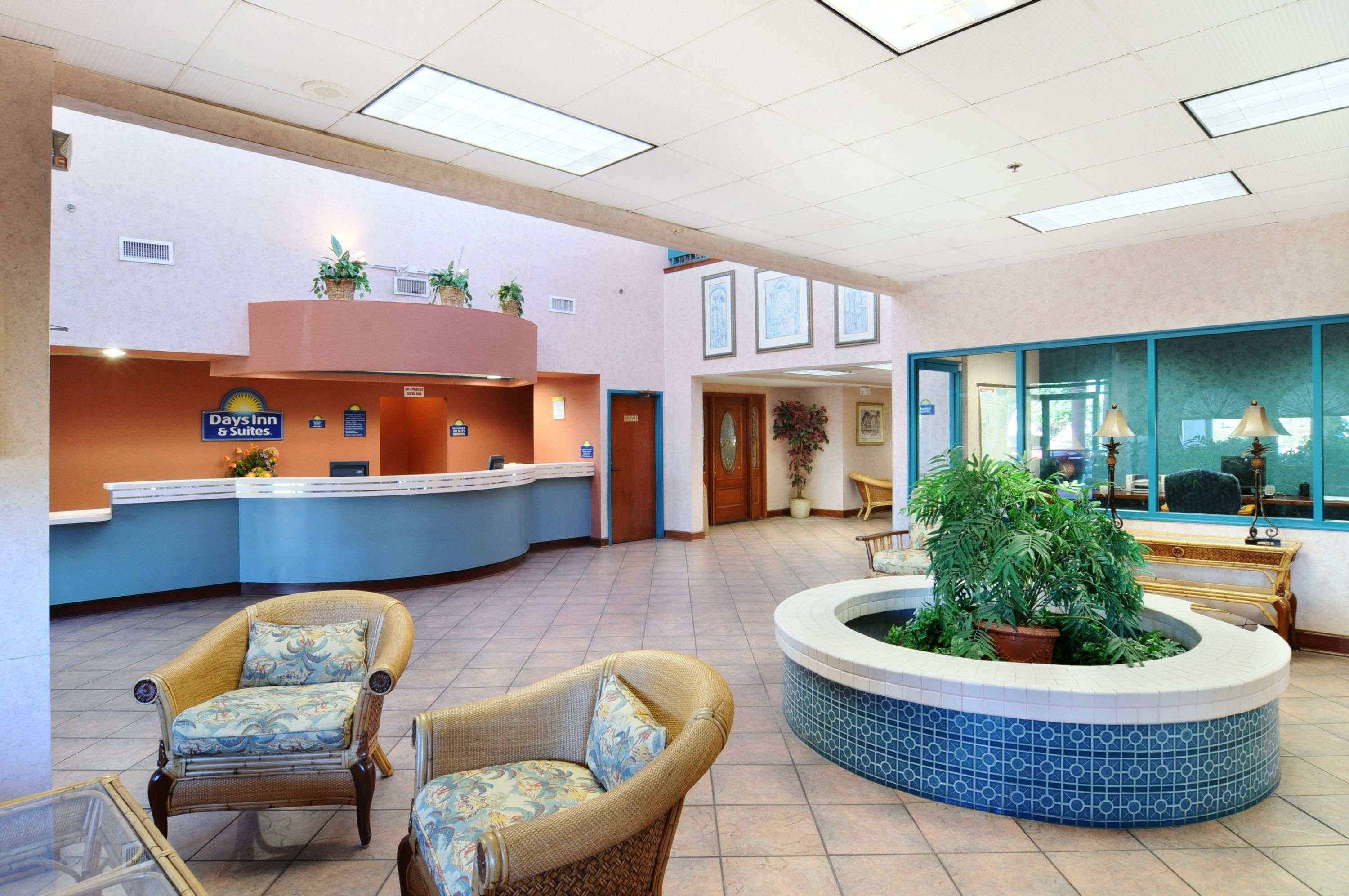 Motel 6 Savannah Ga Gateway & I95 Exteriör bild