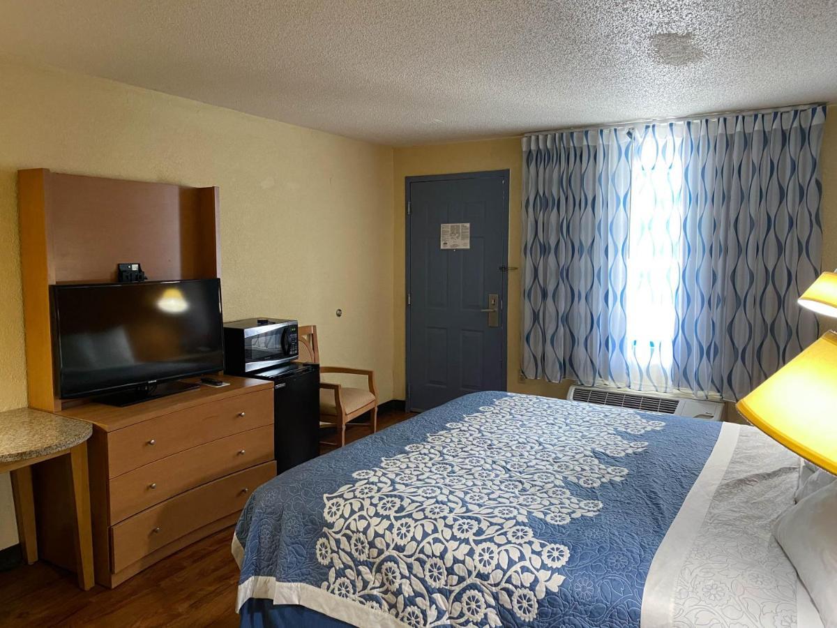 Motel 6 Savannah Ga Gateway & I95 Exteriör bild