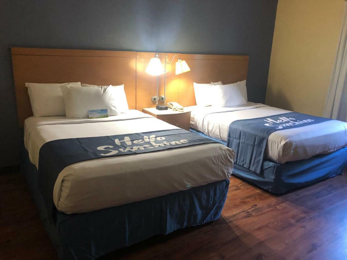 Motel 6 Savannah Ga Gateway & I95 Exteriör bild